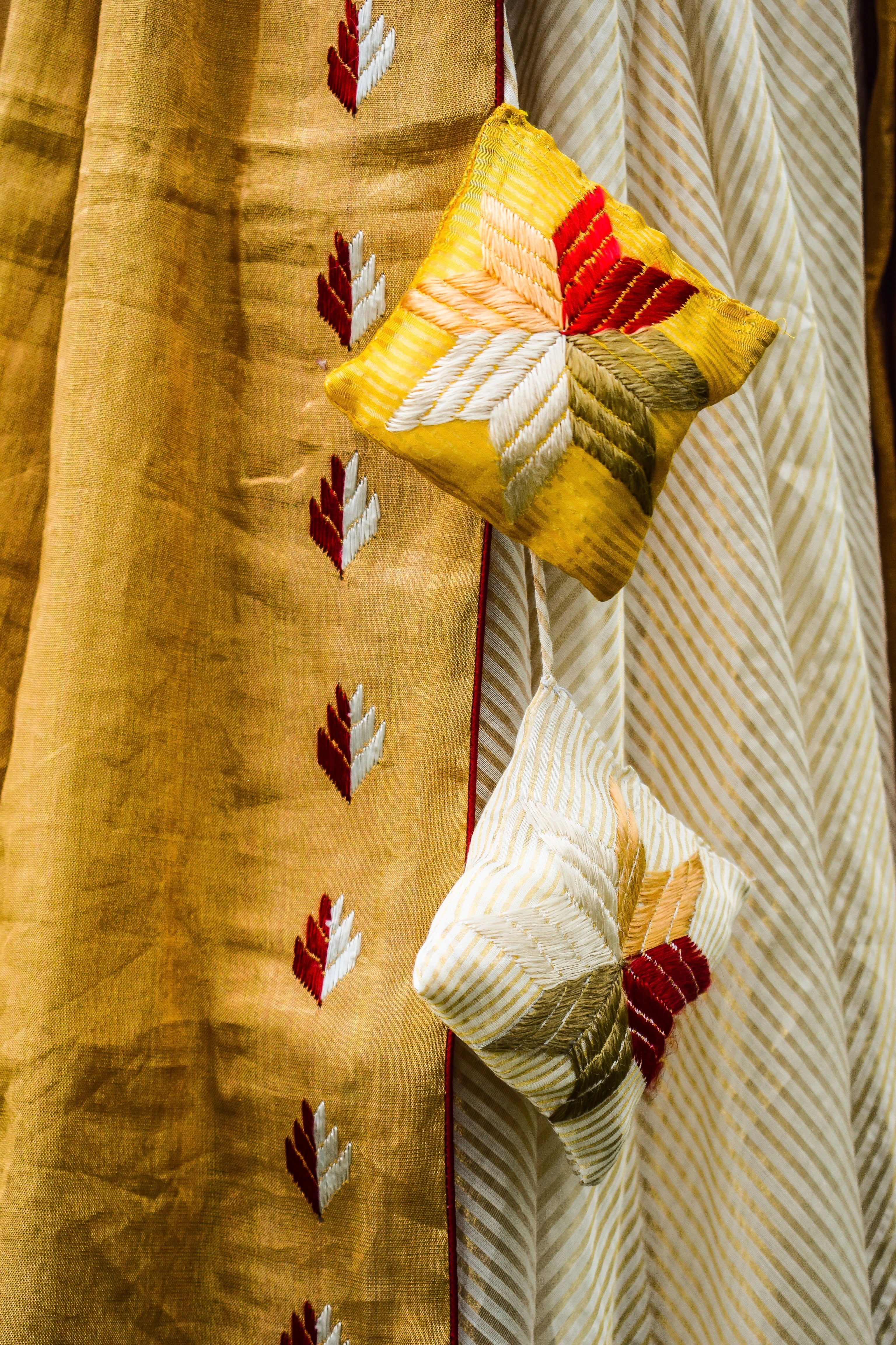 Shaila Phulkari Lehanga Set